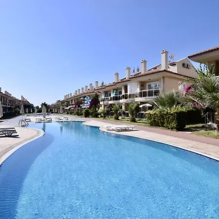 Sunset Beach Club Aqualettings Aqua 5